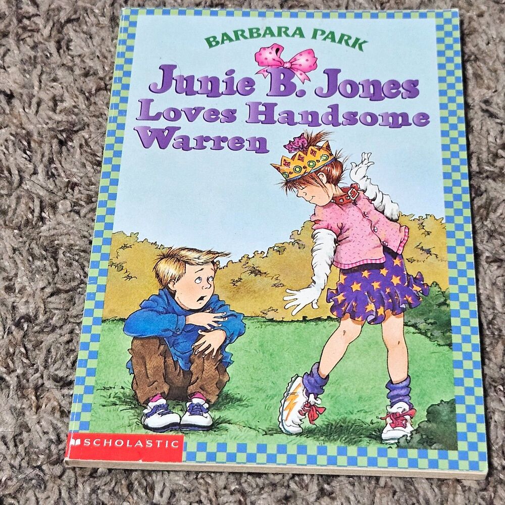 Junie B. Jones Loves Handsome Warren by Barbara Park, Paperback, Great Condition